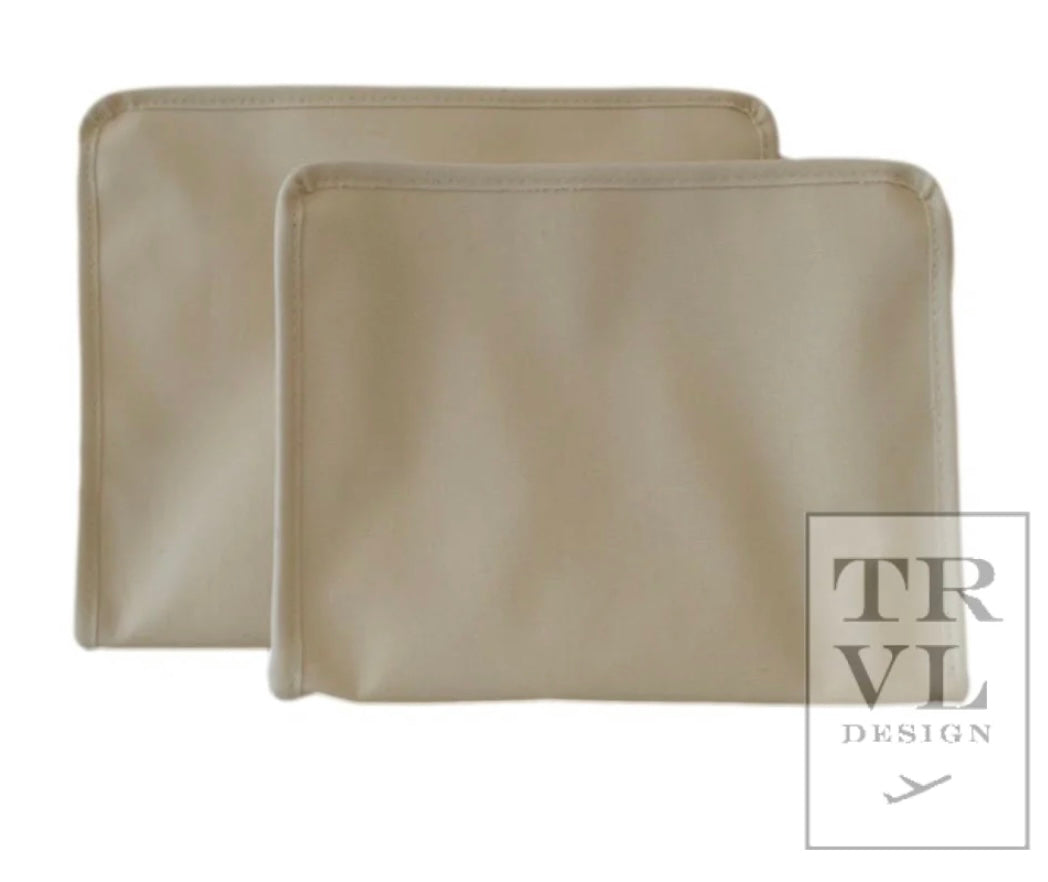 ROADIE LARGE TRVL WIPEABLE WASHABLE