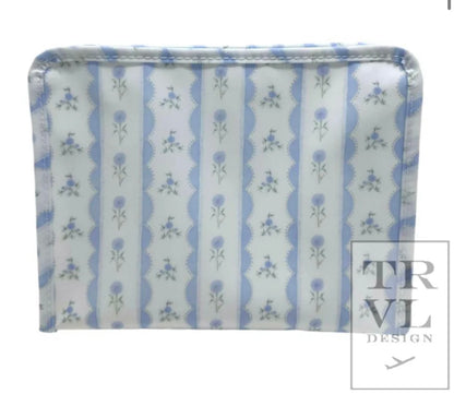 ROADIE LARGE TRVL WIPEABLE WASHABLE