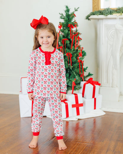 Merry Moments Ruffle Set