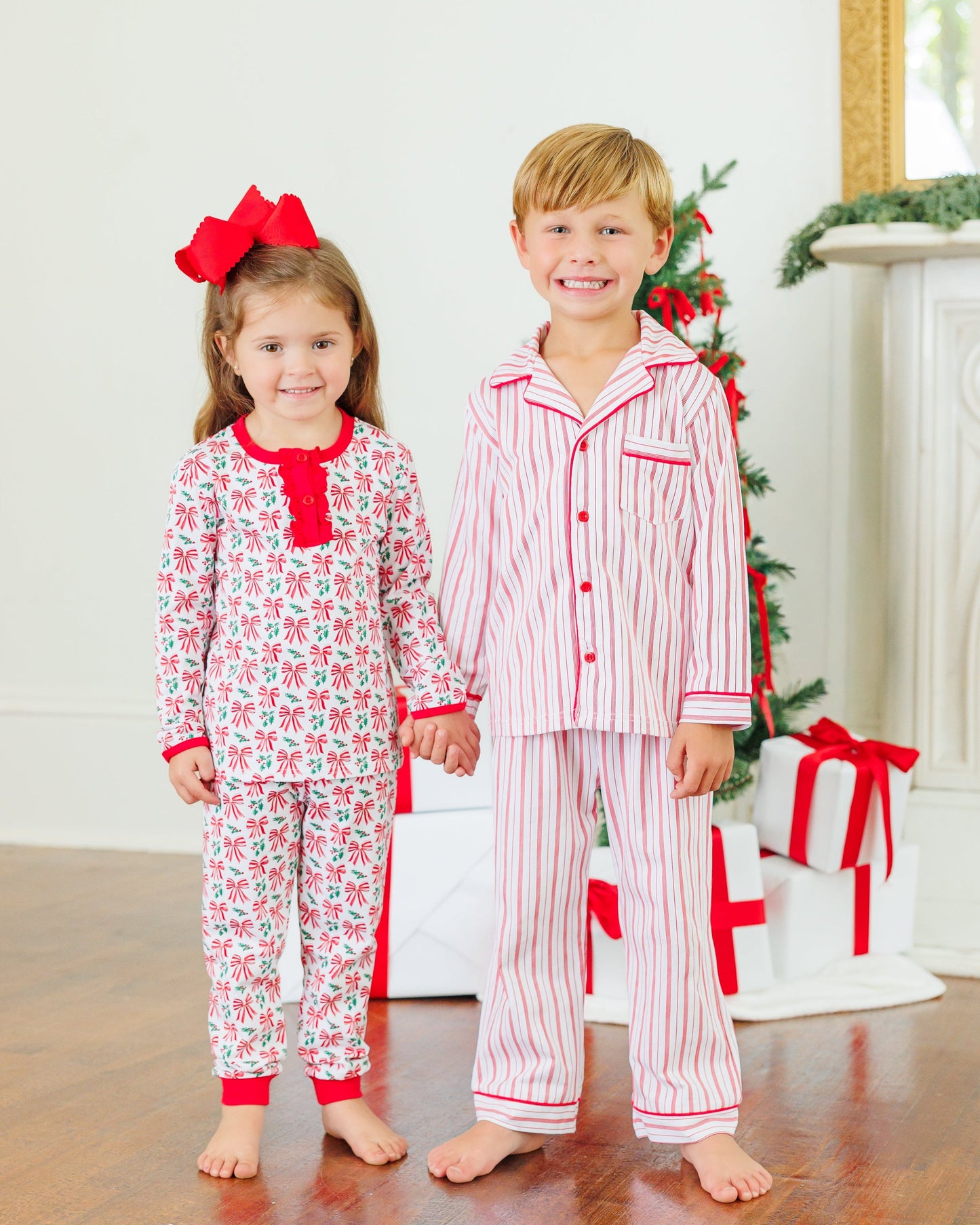 Merry Moments Ruffle Set