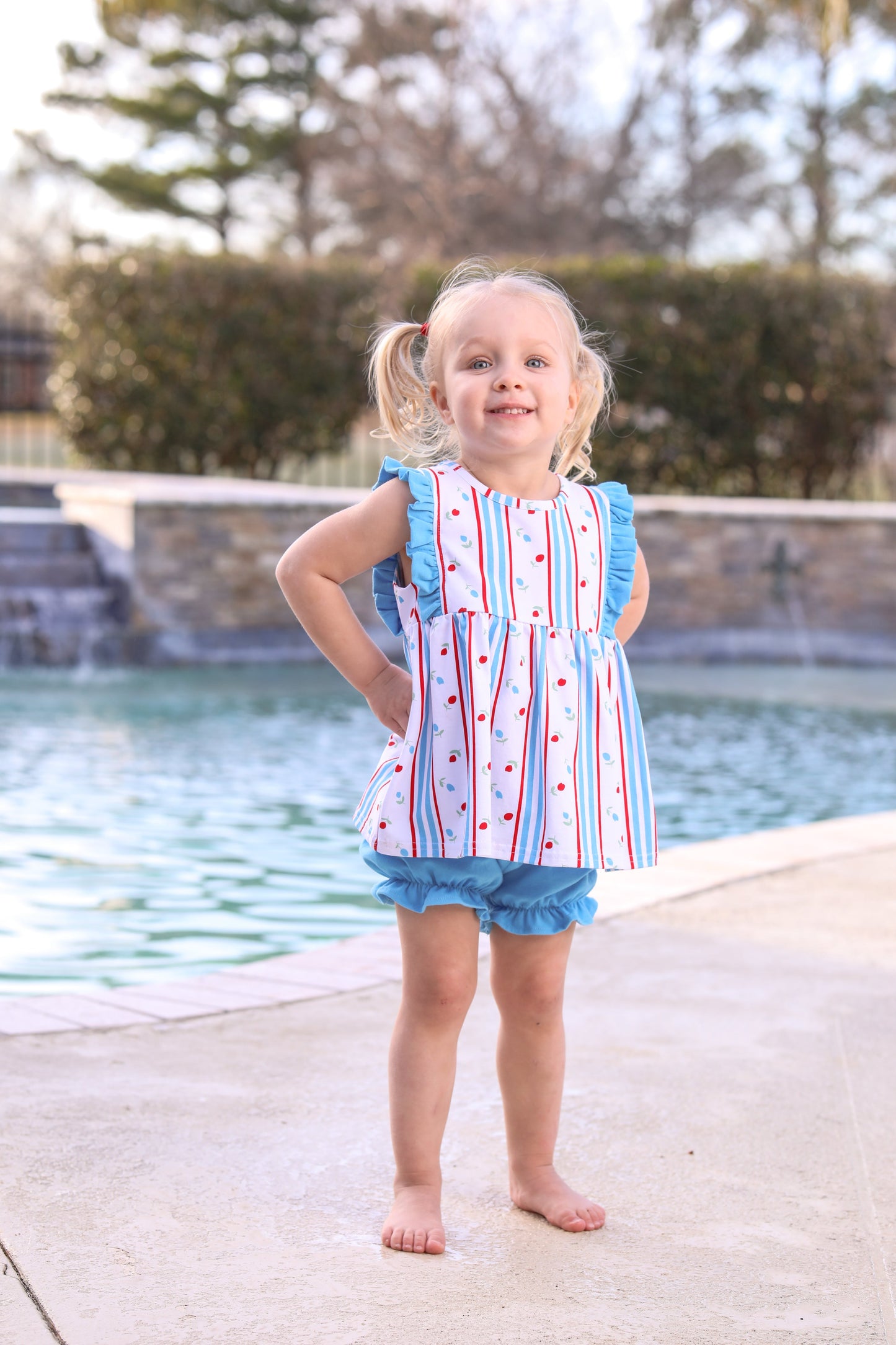 Red, White, and Blue Rosebud Bloomer Set