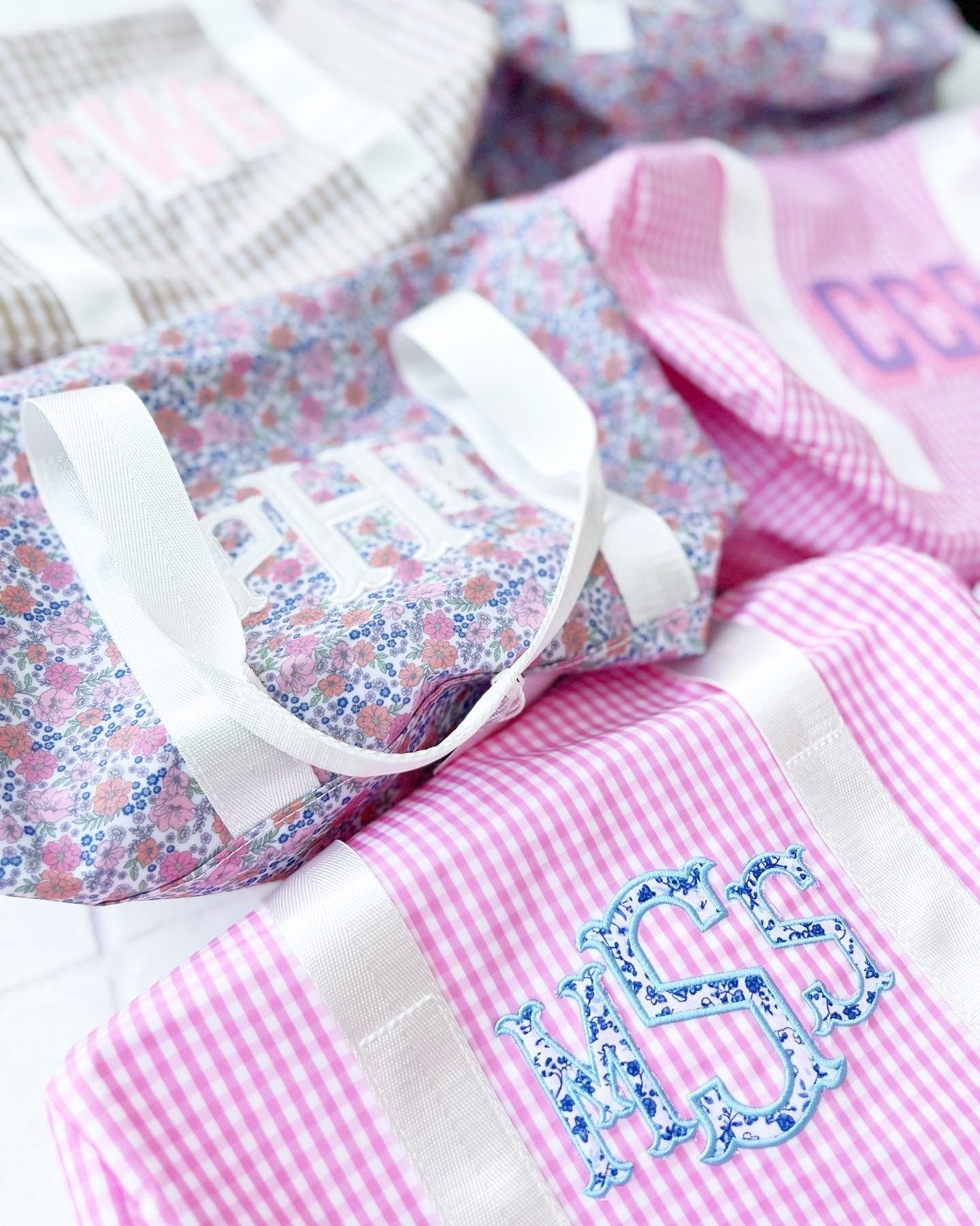 Applique. Rainbow, or Chinoiserie FEE - Tea and Cotton IncTea and Cotton Inc
